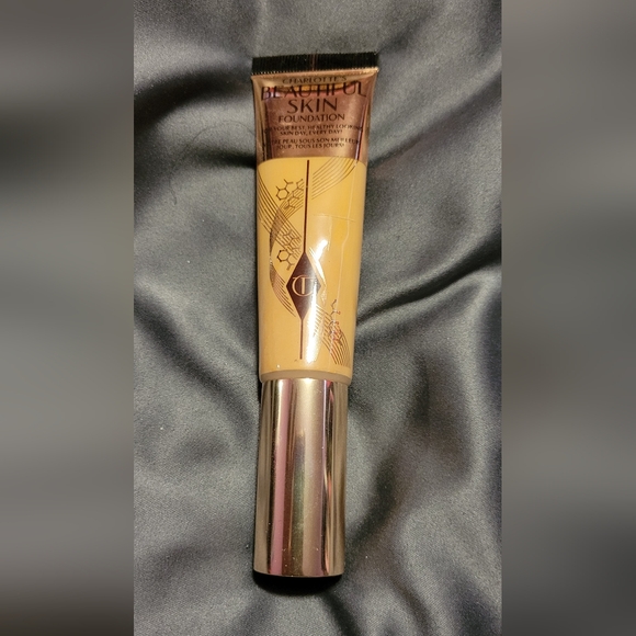 Charlotte Tilbury Other - Charlotte Tilbury Beautiful Skin Medium Coverage Liquid Foundation